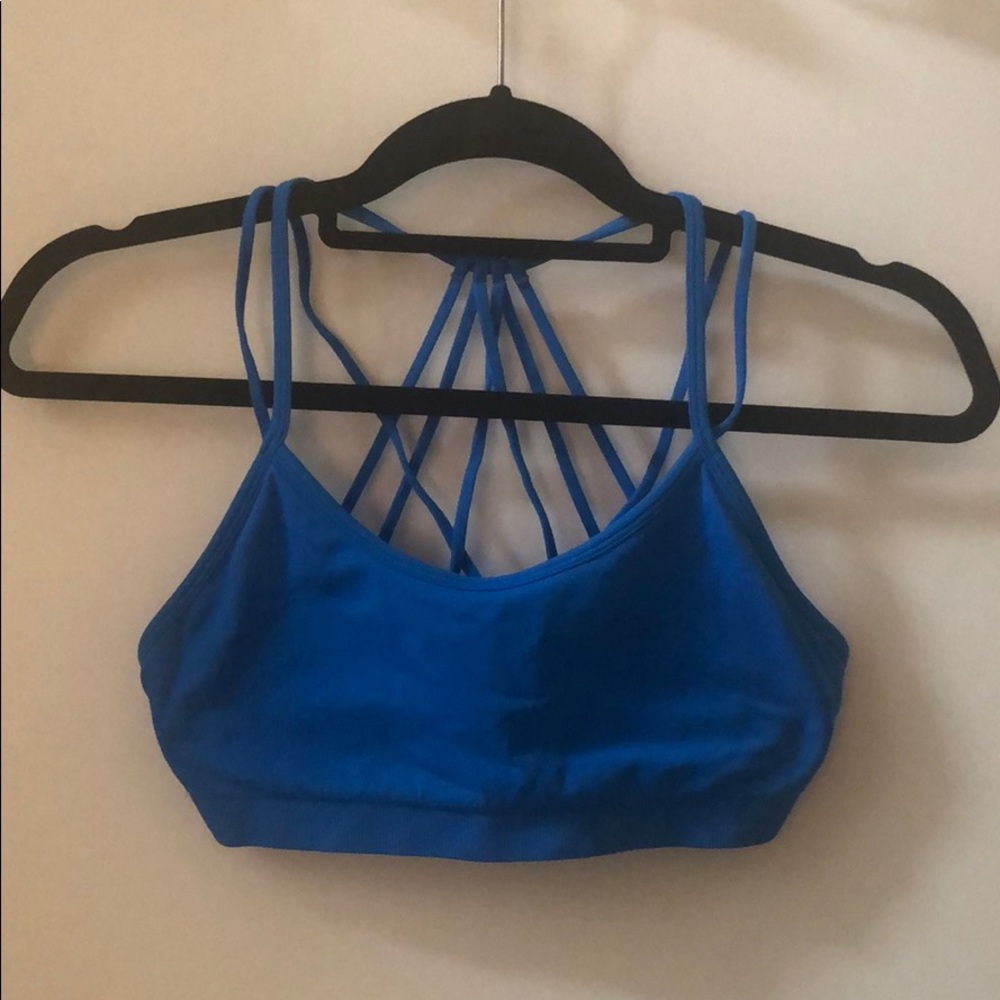 Light support sports bra